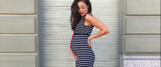 PREGNANT STYLE ONE DRESS THREE LOOKS